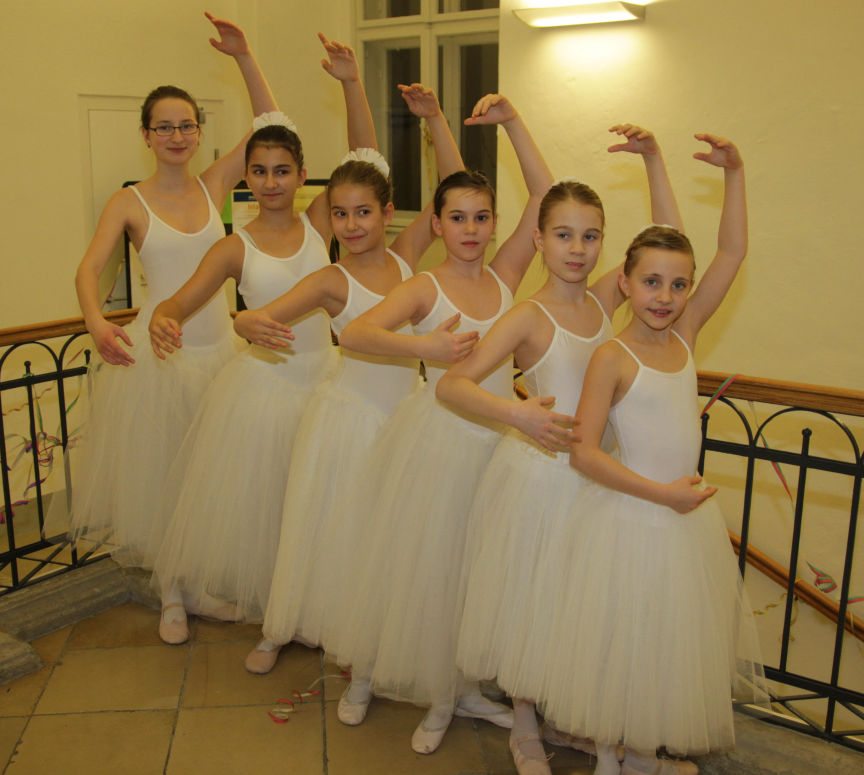 Ballettschule im Bildungszentrum St. Bernhard - Balleröffnung