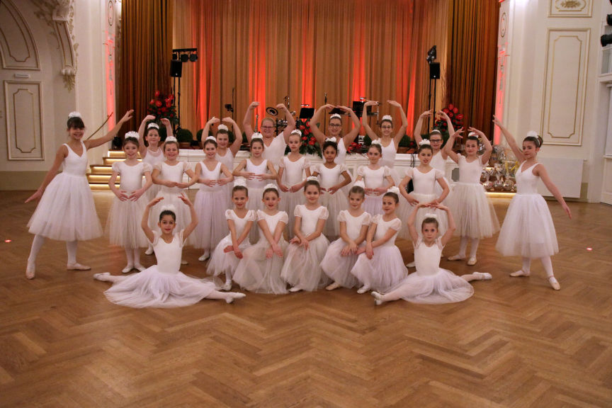 Ballettschule im Bildungszentrum St. Bernhard - Balleröffnung